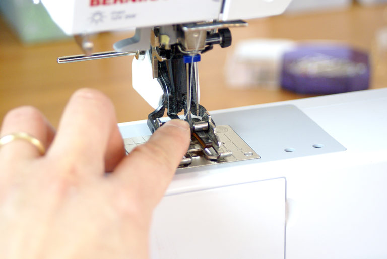 XFSRG Hijab Magnete 13 Paar - Starke Magnetclips In 13 Farben, Nadelfrei Für Tücher & Kleidung